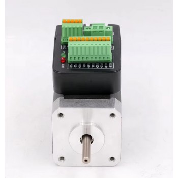 Servomoteur CA intégré Nema 17 JMC iHSV42-40-05-24 52W 24V 12,5Ncm 52000tr/min