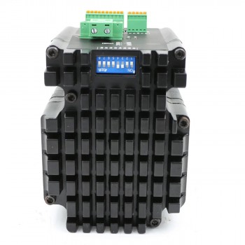 Servomoteur CA intégré Nema 34 JMC iHSV86-30-44-48 440W 48V 1,4N.m 3000tr/min